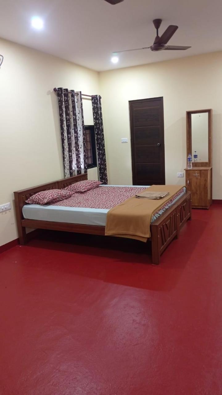 Canalview Private Cottage Azhikkal Ayiram Thengu Panmana Esterno foto